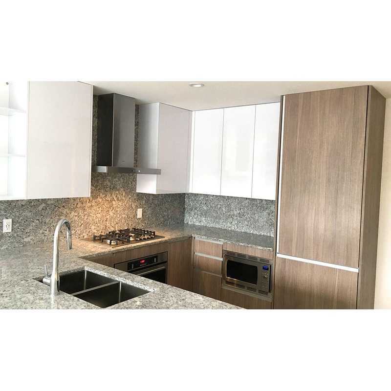 Faber STIL36SSV2 36″ T-Shape Chimney Wall Hood With Variable Air Management