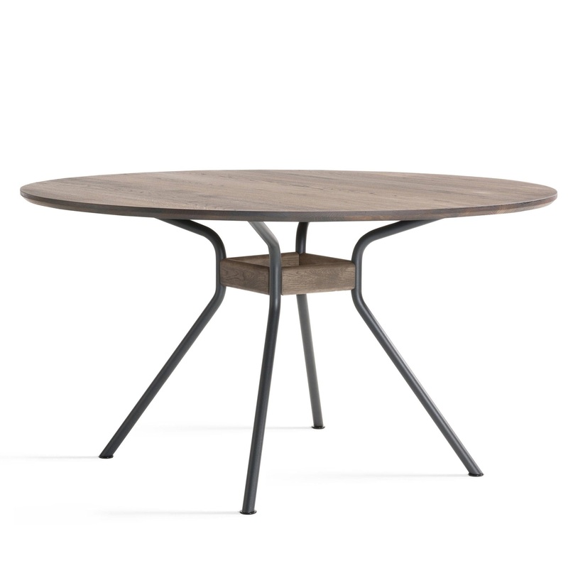 Beso Round Table – 140 cm x 75 cm