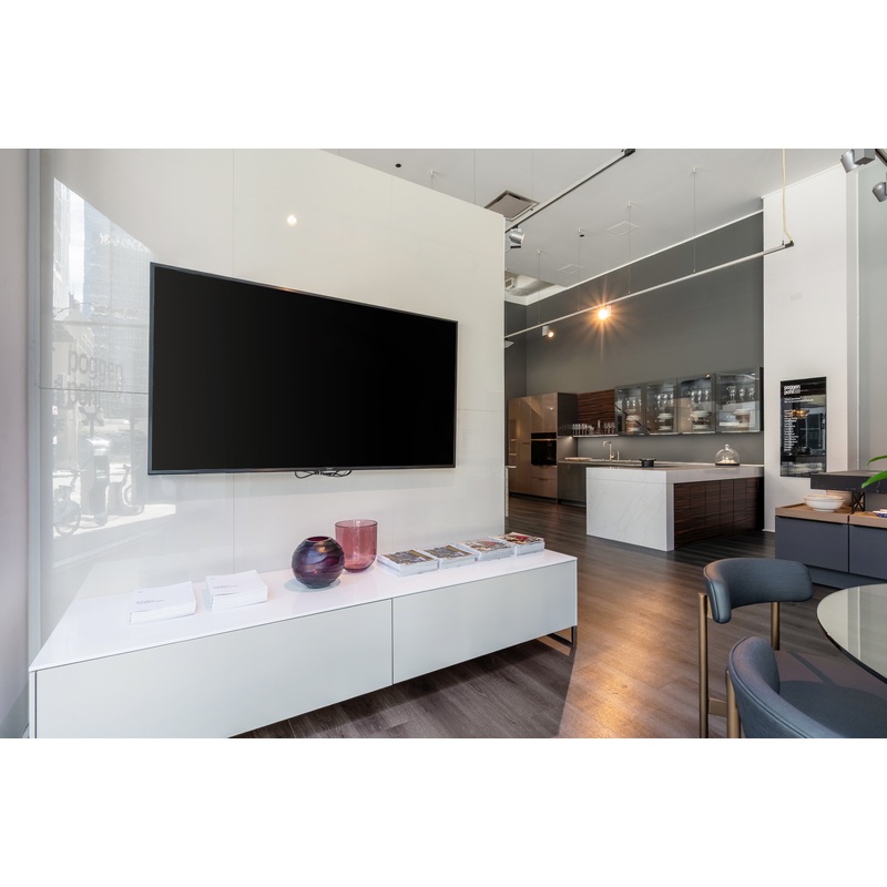 Poggenpohl Glossy White Modern Entertainment Wall with Storage