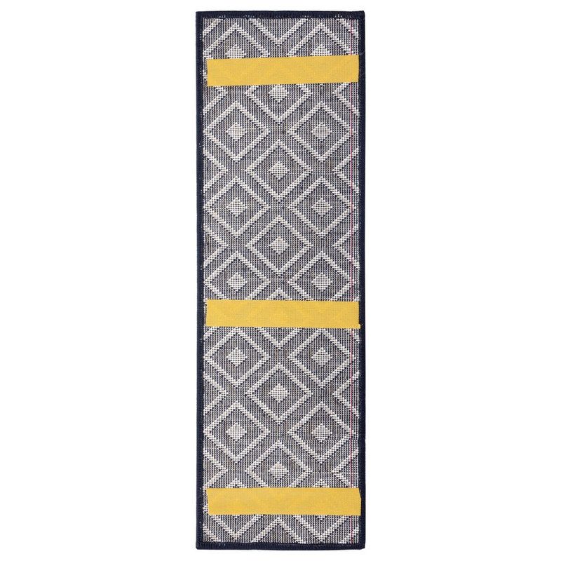 Santana Stair Tread (Set of 7) George Oliver Color: Navy/Ivory