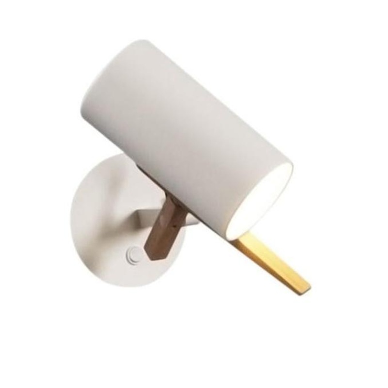 Scantling A Wall Lamp