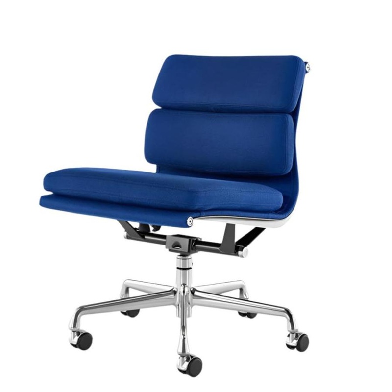 Eames Soft Pad Management Chair Without Arms