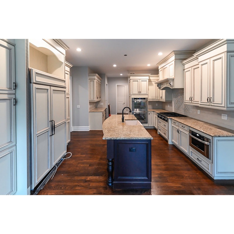 Kitchen Craft Traditional White Kitchen with Island, Granite Countertops & Appliances