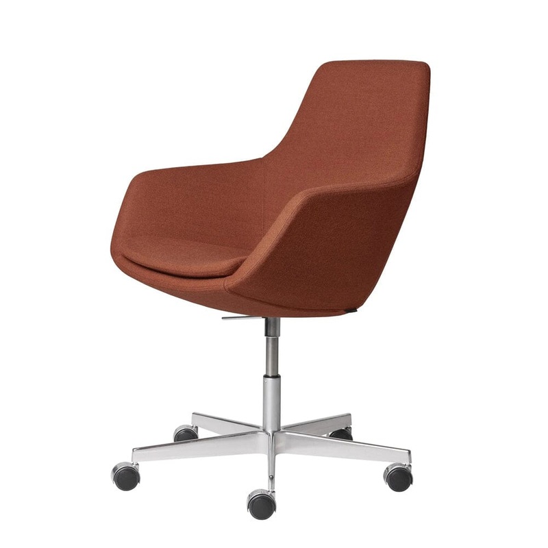 Little Giraffe Chair With 5 Star Base – Removable Cover