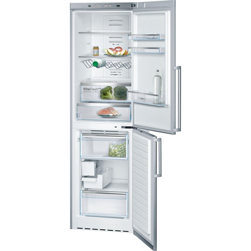 800 Series, 24″ Refrigeration 11 cu ft w/ Ice Maker