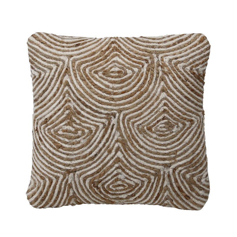 Cozy Cloud Comforter – Chic Throw Cushion