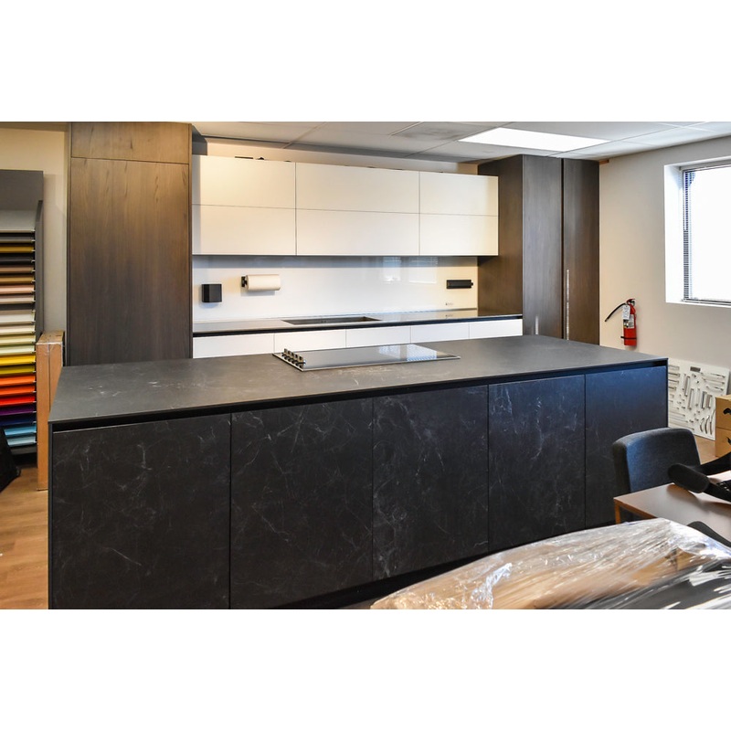 Doimo Cucine Modern Two-Tone Kitchen with Black Island