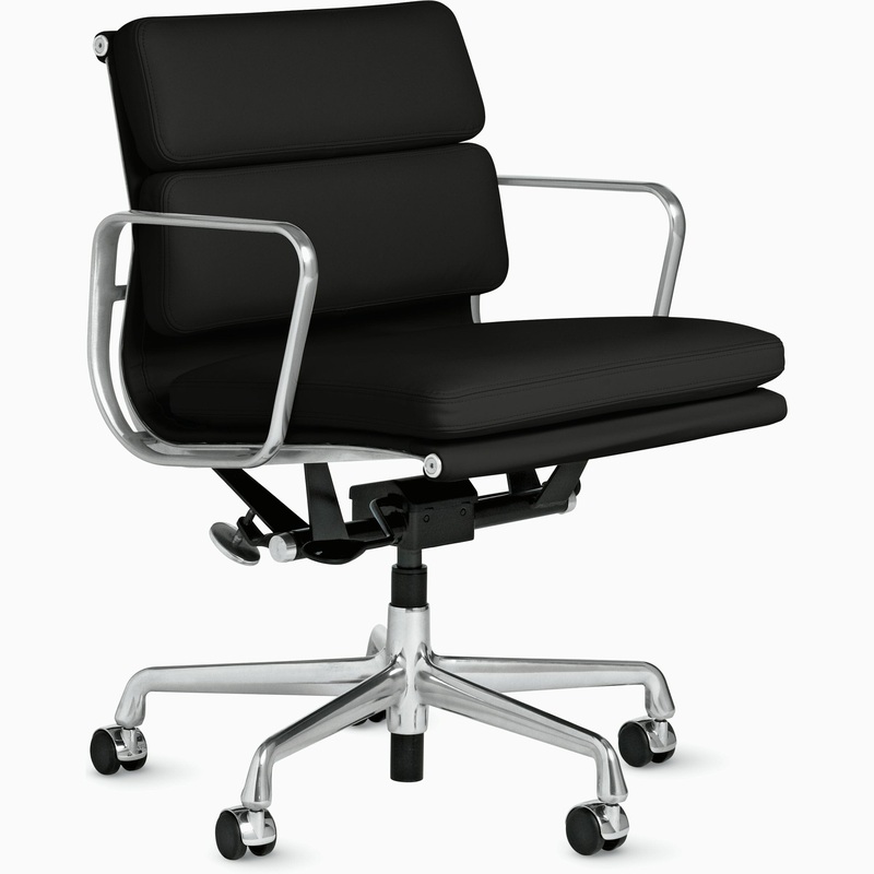 Eames Soft Pad Management Chair