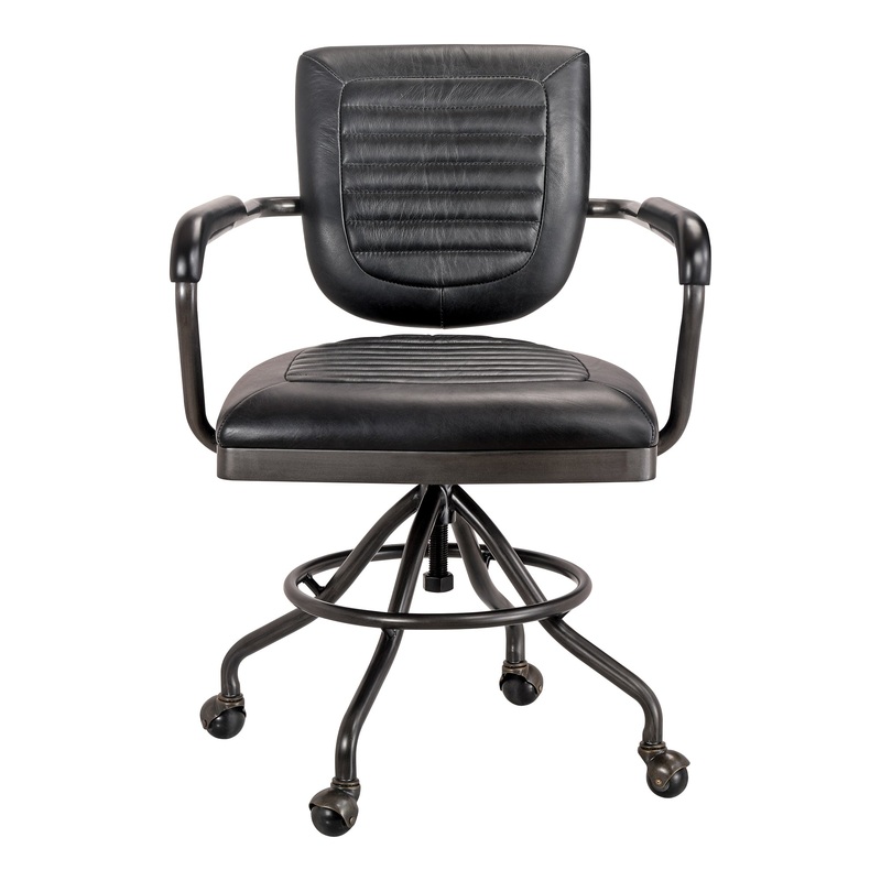 Vintage-Inspired Comfort Studio Seating