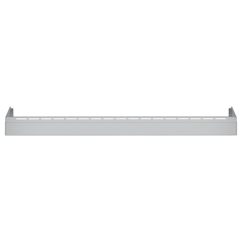Cafe CXPR8TKPMSS Caf 48″ Toe Kick Pro Range 48″