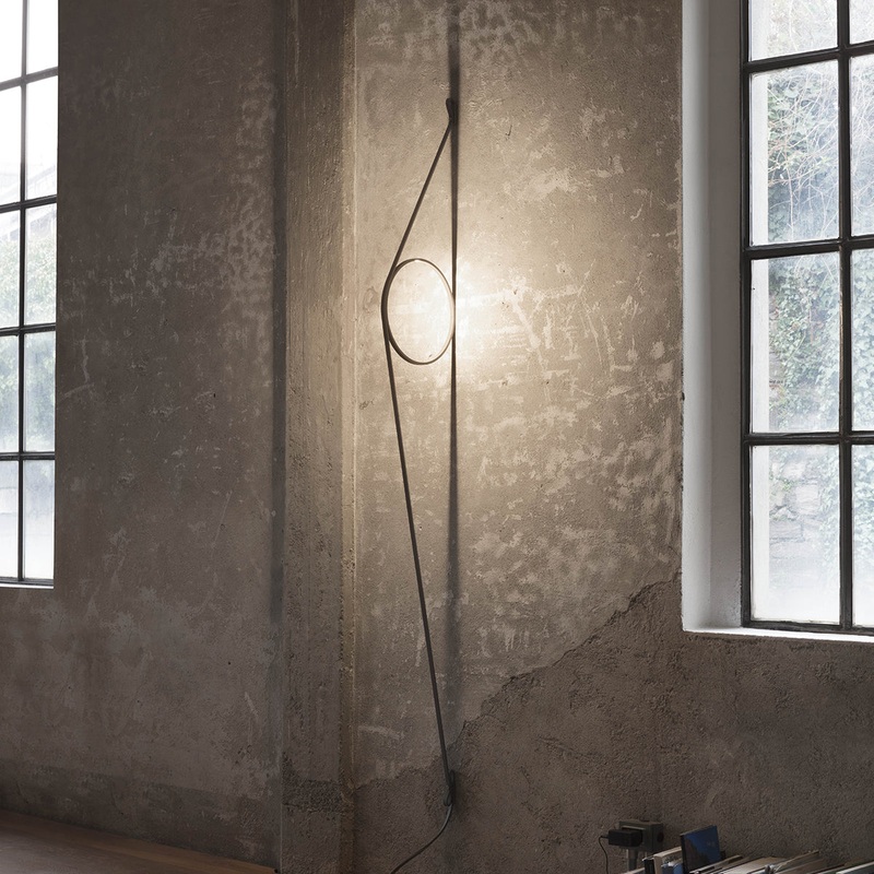 WireRing Plug-In Wall Light