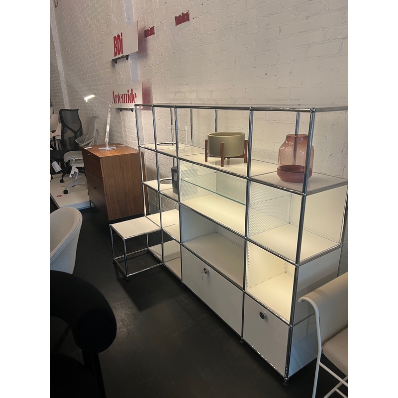 USM Haller “E”- Custom Wall Unit, Pure White – w/Light ***MOVING SALE***