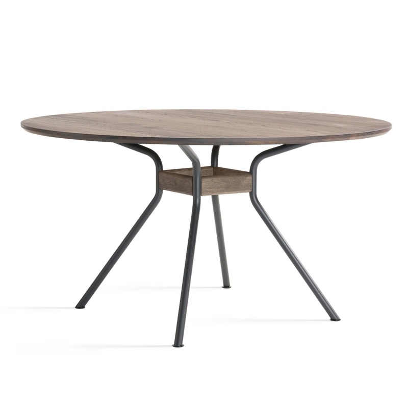 Beso Round Table – 150 cm x 75 cm