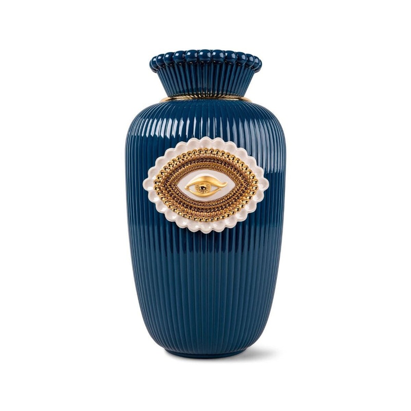 Lover’s Eyes Vase